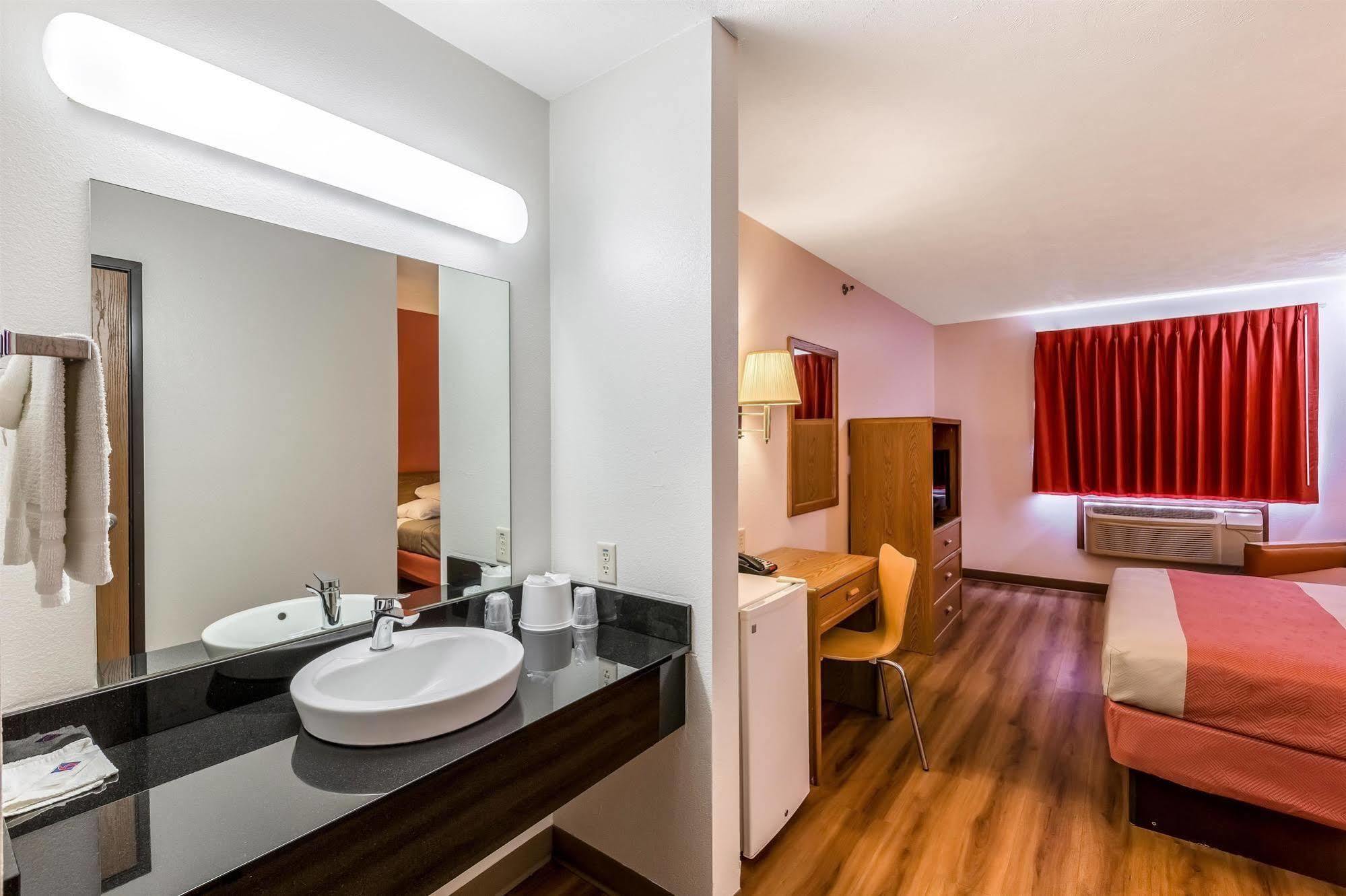 Motel 6 Percival Ia 외부 사진